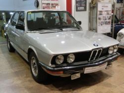 BMW (D) 518/520/520I (E12)