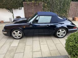 PORSCHE (D) 911 CARRERA 4 CABRIOLET